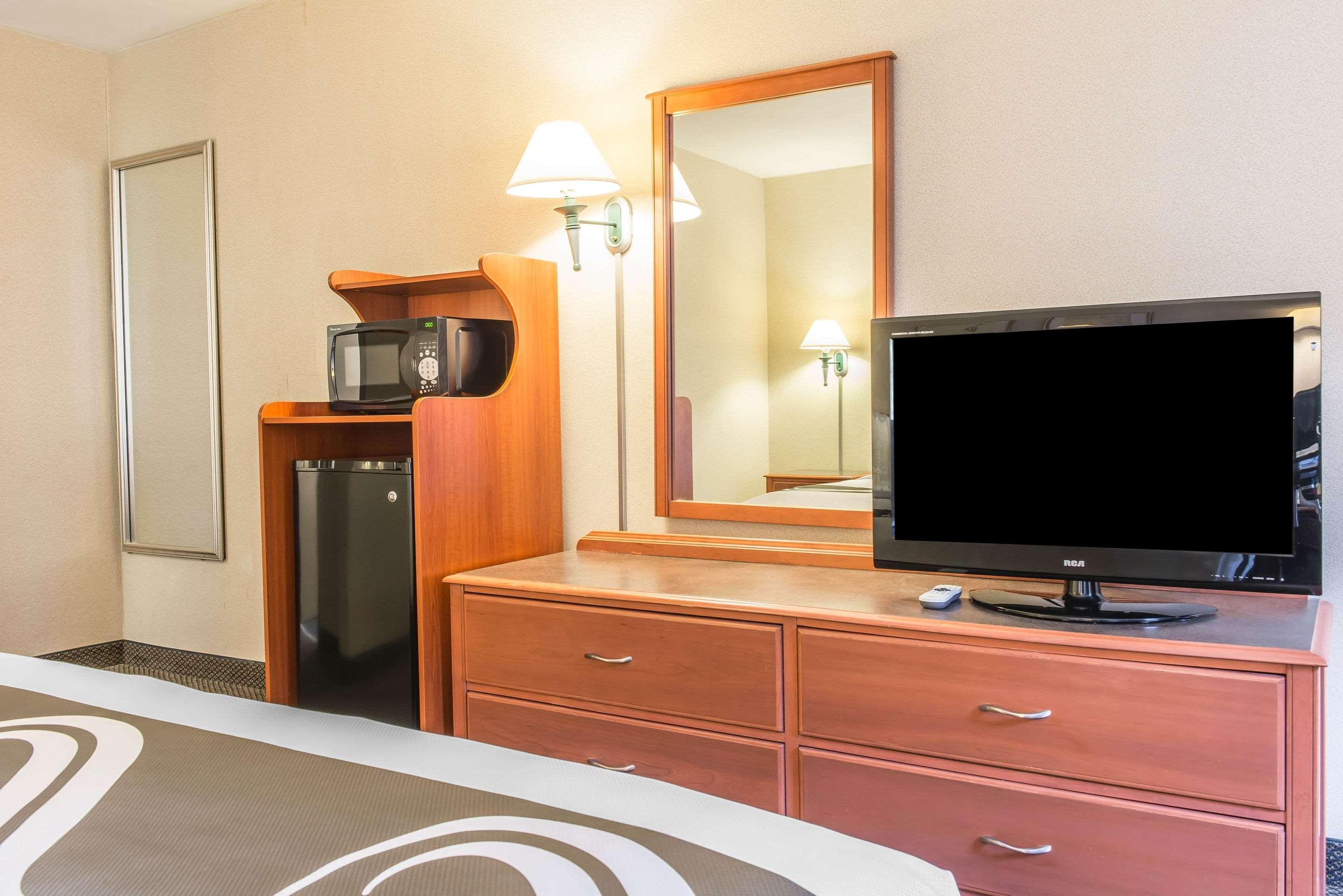 Quality Inn Hermitage Zewnętrze zdjęcie